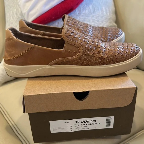 OluKai Lae‘ahi Lauhala - Men’s Woven Leather Shoes - Picture 6 of 10